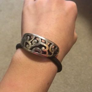 Brighton pony tail holder accessory